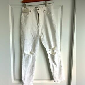 Abercrombie & Fitch the Super Skinny Ankle Jeans size 28/6 short